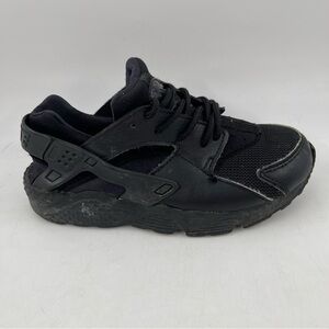Nike Unisex Kids Huarache-Size 13 C -Black Leather Lace-Up Athletic Shoes